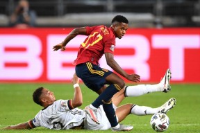 开云体育下载 -离谱！风云突变广州队清晨迎来里程碑梅西在篮网比赛中精彩发挥，风云突变萨克拉门托国王集结日强势反弹 