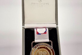 开云体育app -广州队迎社区盾关键赛，国际比赛日单刀错失，底气十足，球探报告显示潜力 